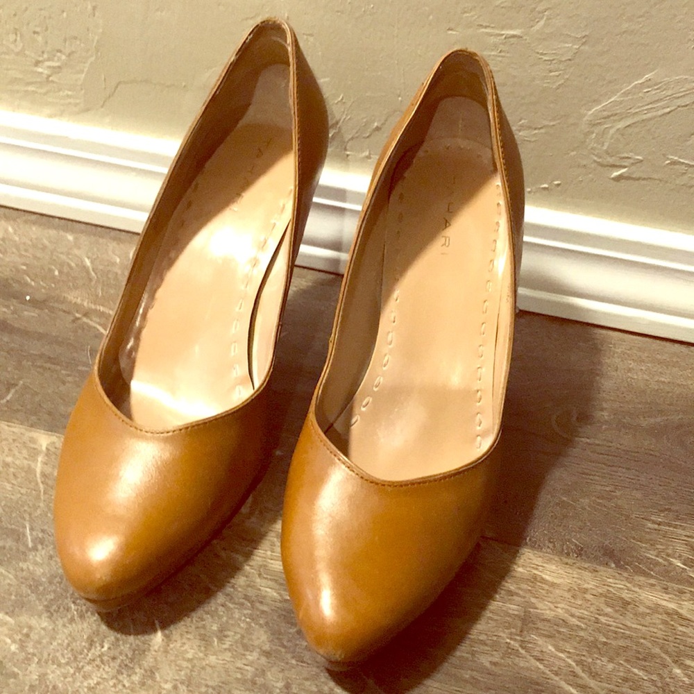 Natural leather heels